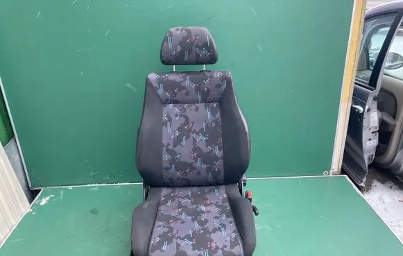 Front passenger seat