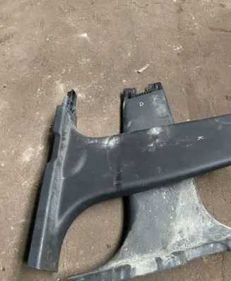 Citroen C4 Cactus (A) pillar trim 9801352077