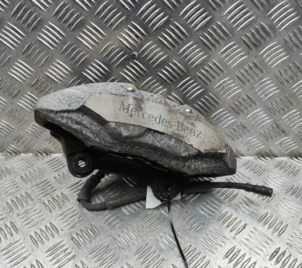 Mercedes-Benz CLS C257 Front brake caliper A0004210000