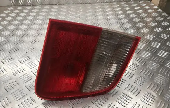 Mercedes-Benz E W210 Tailgate rear/tail lights A2108205964