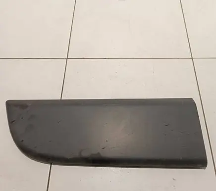 Opel Movano B Front door trim (molding) 808210166R