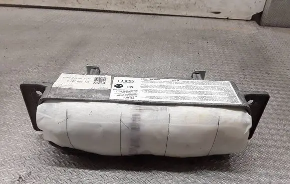 Audi A6 S6 C6 4F Passenger airbag 4F1880204D