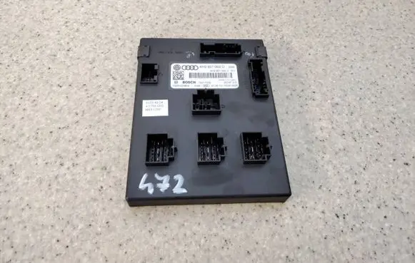 Audi A8 S8 D4 4H Comfort/convenience module 4H0907063D