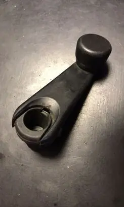 BMW 3 E36 Rear door window winding handle 8185188