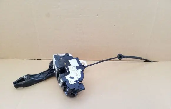 KIA Ceed Front door lock NOCODE
