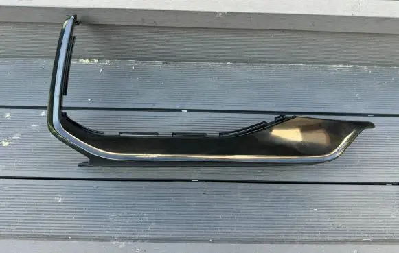 Audi TT TTS RS Mk3 8S Front bumper splitter molding 8S0807958B