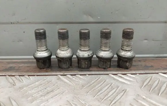 Audi S5 Facelift Nuts/bolts 