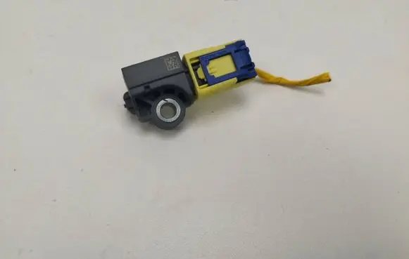 Hyundai Tucson TL Airbag deployment crash/impact sensor 95920B4000