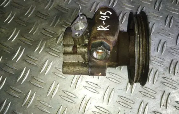 Rover 45 Power steering pump QVB101581