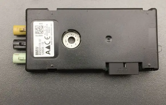 BMW 4 F32 F33 Aerial antenna amplifier 123634 9231179