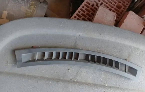 Renault Scenic II - Grand scenic II Bonnet/hood grill 