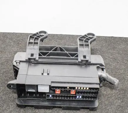 Volvo V40 Fuse box set E02260200 AV6T14K131AC