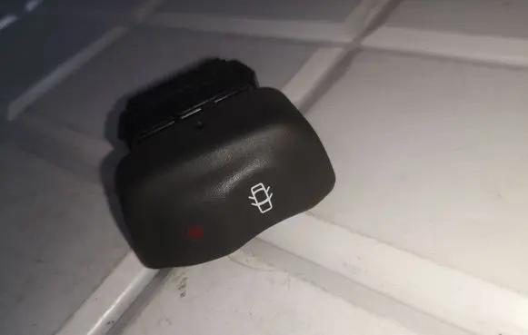 Renault Scenic I Central locking switch button 432969B