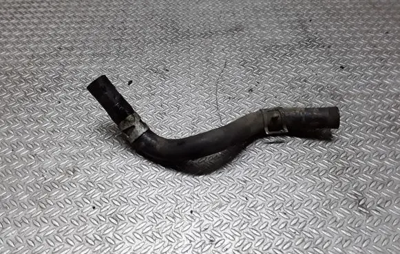 Toyota Avensis Verso Engine coolant pipe/hose