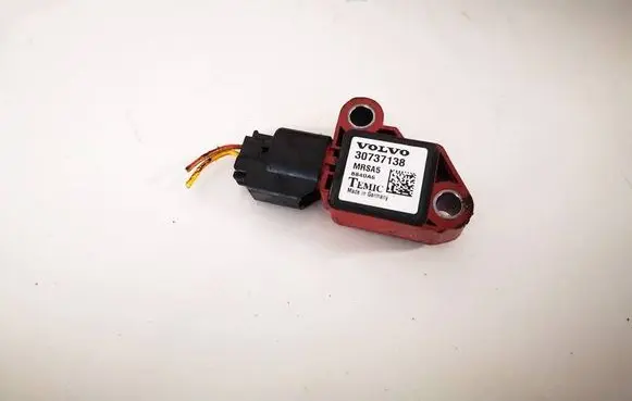 Volvo C30 Airbag deployment crash/impact sensor 30737138