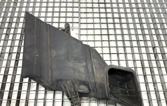 Audi A4 S4 B8 8K Air intake hose/pipe 8K0129618A