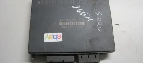Mercedes-Benz S W220 Seat control module 2208206826