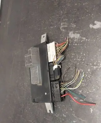 BMW 5 E39 Light module LCM 8372117 61358372117