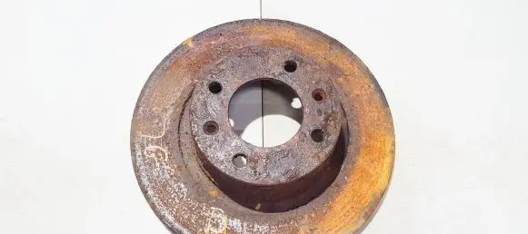 Citroen C5 Rear brake disc neventiliuojamas