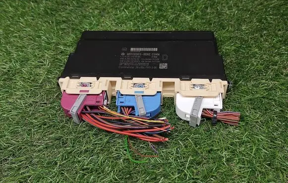 Mercedes-Benz C W205 Seat control module A2059009908 A2059015402 A2059028901