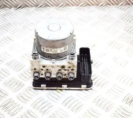 Volkswagen Tiguan ABS Pump 5Q0614517CQ 5Q0614517AC