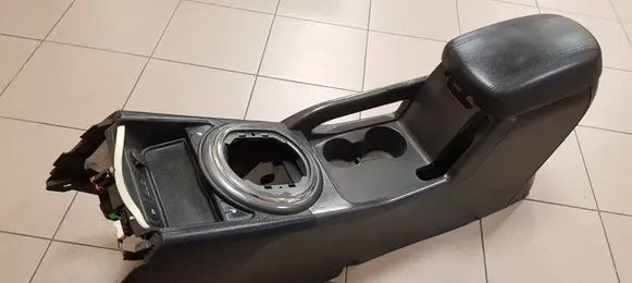 KIA Sportage Center console