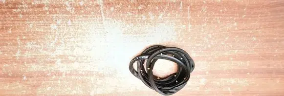 Opel Insignia A Rubber seal front door (on door) 13454650