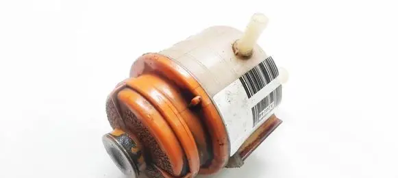 Suzuki Grand Vitara II Power steering fluid tank/reservoir