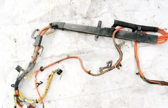 Lexus RX 300 Positive cable (battery) 8281748510 82817-48510