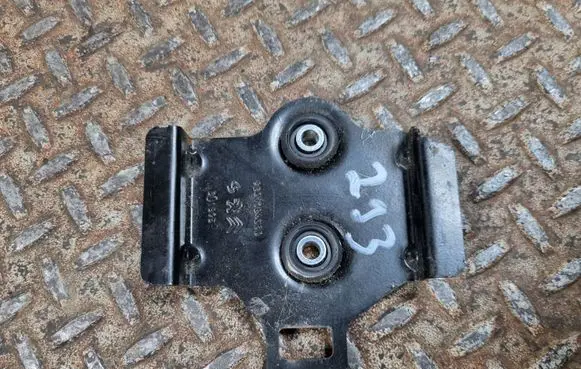 Opel Grandland X Other engine bay part 9801784680