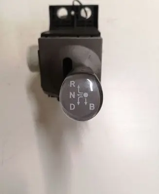 Toyota Prius (XW20) Gear shifter/selector
