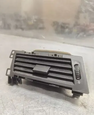 BMW 5 E60 E61 Dashboard side air vent grill/cover trim 6910731
