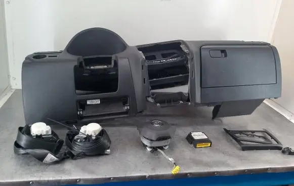 Volkswagen Polo V 6R Dashboard 6R1857002AF