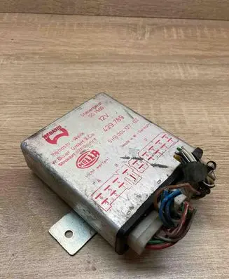 Audi A6 S6 C4 4A Auxiliary heating control unit/module 5HB00432702 SG1560 439789