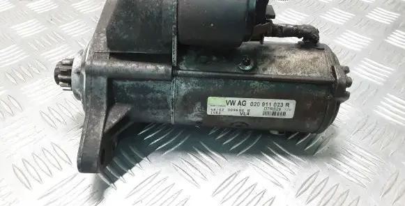 Skoda Octavia Mk1 (1U) Starter motor 020911023R D7RS29