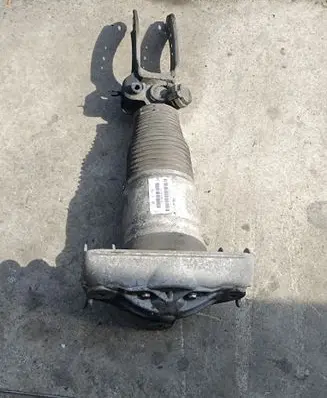 Audi Q7 4L Air suspension front shock absorber 7L8616039D