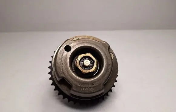 BMW 3 F30 F35 F31 Camshaft pulley/ VANOS 7583819 11367583819