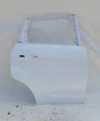 Ford C-MAX II Rear door