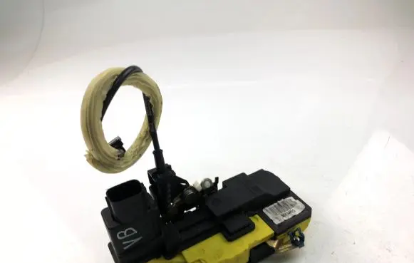 Volvo XC90 Coupe door lock (next to the handle) 30634623