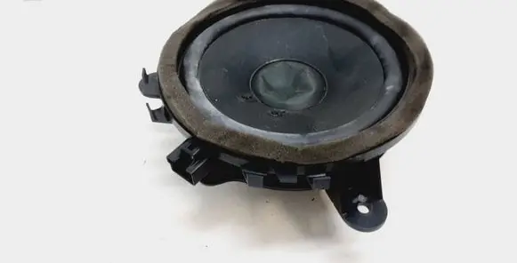 Volvo V70 Front door speaker 30657445