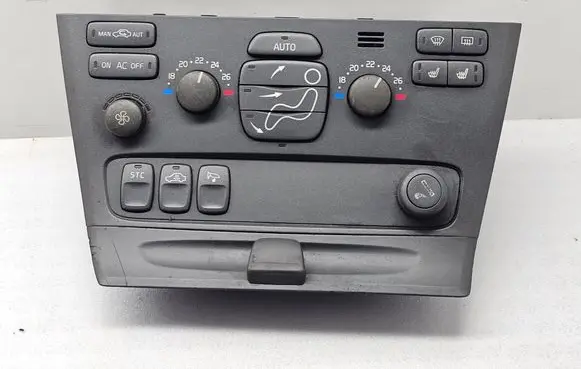 Volvo V70 Climate control unit 08650366 7923