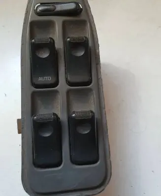 Mazda 626 Electric window control switch HG3066350 513540