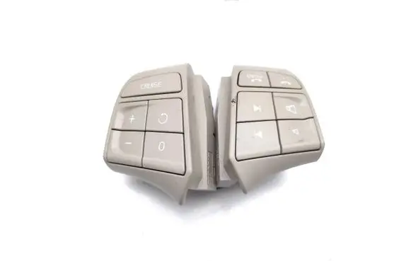 Volvo S80 Steering wheel buttons/switches 30768063 30768059
