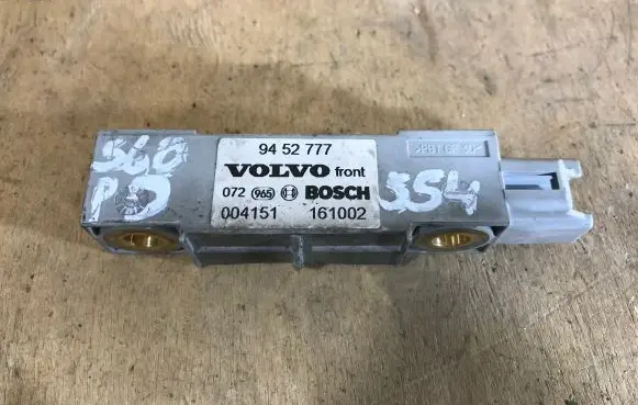 Volvo S60 Airbag deployment crash/impact sensor 9452777 004151 161002