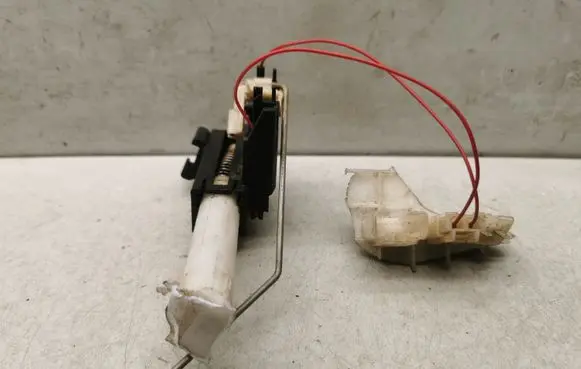 Fuel level sensor