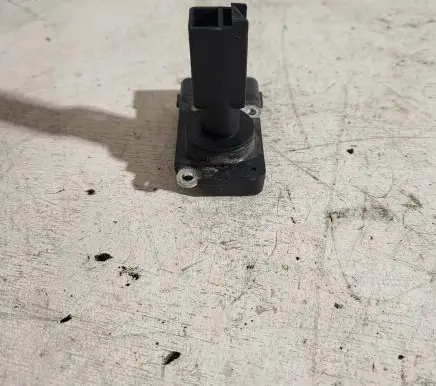 Toyota Corolla Verso AR10 Mass air flow meter 2220427010 1Y07 AFH70M23