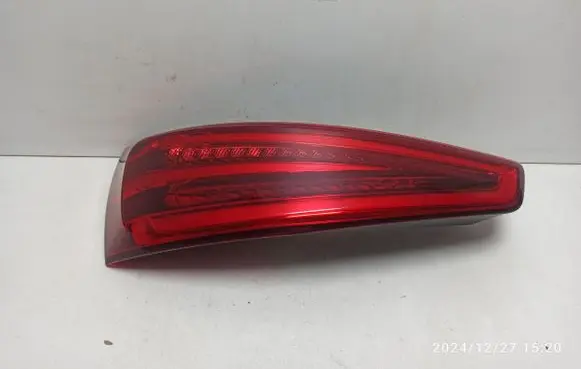 Audi Q3 8U Tailgate rear/tail lights 8U0945093A