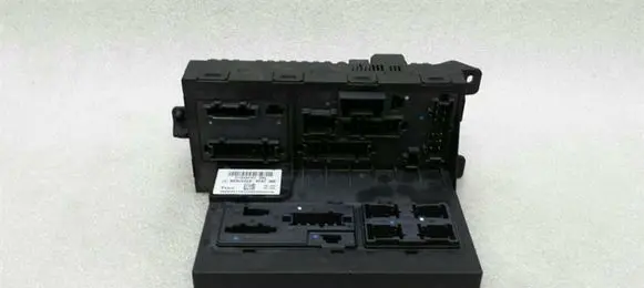 Mercedes-Benz CLS AMG C219 SAM control unit A2115454101