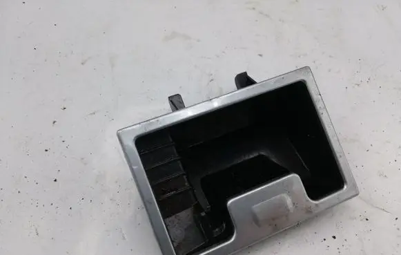 BMW 5 E60 E61 Car ashtray 314230000 7034098