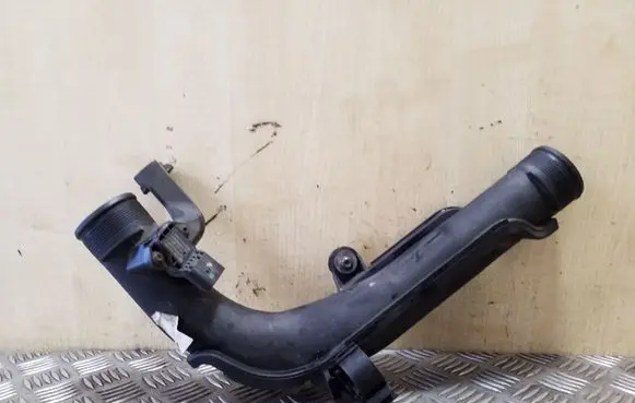 Volkswagen Golf VI Intercooler hose/pipe 1K0145770AE 03G906051E 0281002977